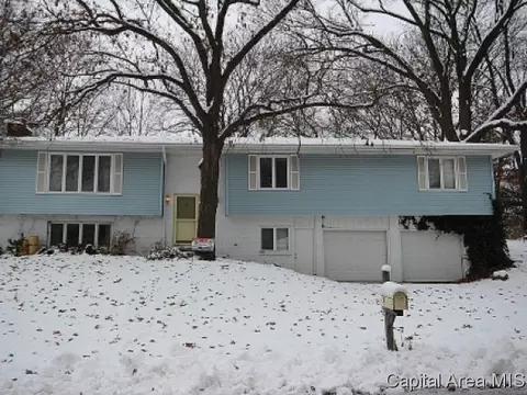 5 Boulder Point Dr, Springfield, IL 62711 photo 1