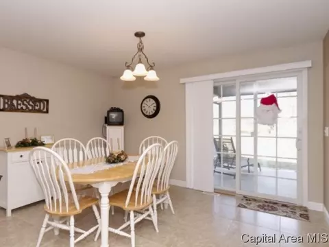 3205 Mackinaw Ln, Springfield, IL 62711 photo 11