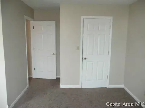 3900 Marie Dr, Springfield, IL 62707 photo 9