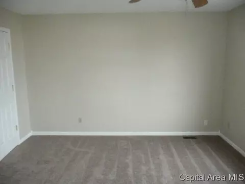 3900 Marie Dr, Springfield, IL 62707 photo 10