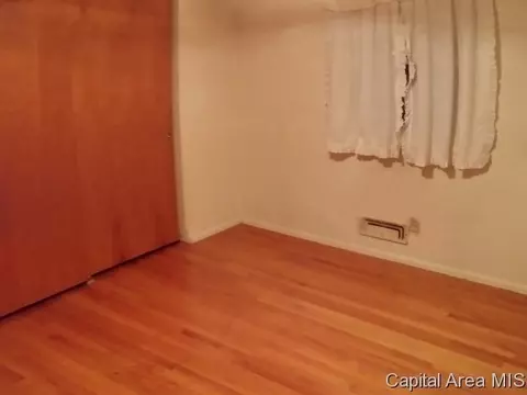 2304 E Sangamon, Springfield, IL 62702 photo 5