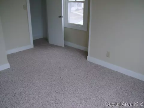 2334 S 8th St, Springfield, IL 62703 photo 15