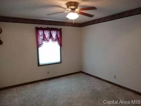 18 Champlain Dr, Springfield, IL 62707 photo 16