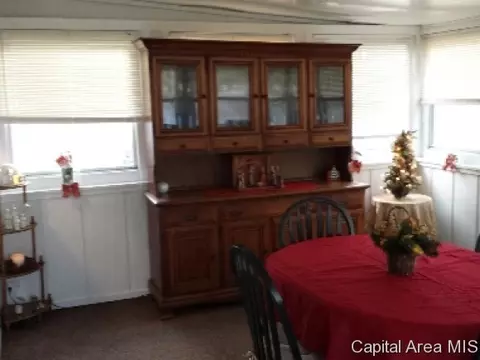 505 Vanderbilt, Sherman, IL 62684 photo 6