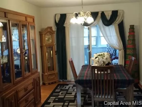 505 Vanderbilt, Sherman, IL 62684 photo 3