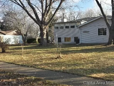 505 Vanderbilt, Sherman, IL 62684 photo 22