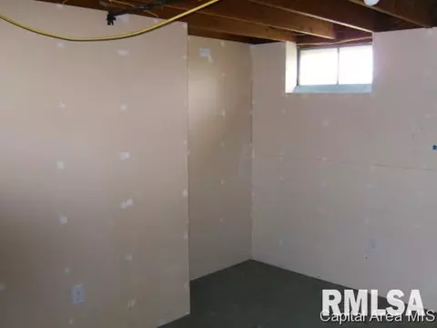 306 W Memorial, Abingdon, IL 61410 photo 14