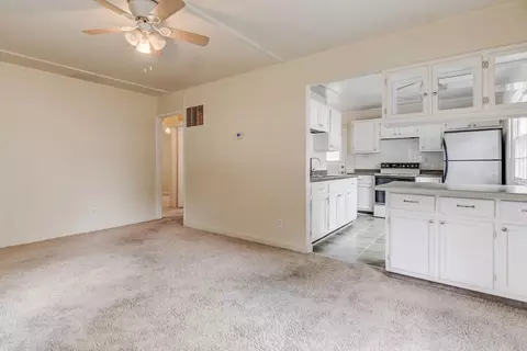 14 Reed Ct, Springfield, IL 62704 photo 4