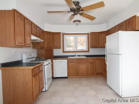 798 Kamm Rd, Springfield, IL 62707 photo 3