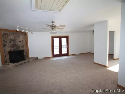 798 Kamm Rd, Springfield, IL 62707 photo 5