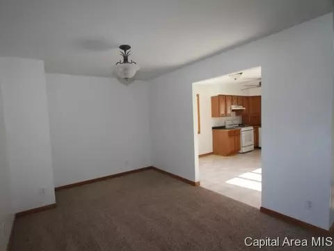 798 Kamm Rd, Springfield, IL 62707 photo 9