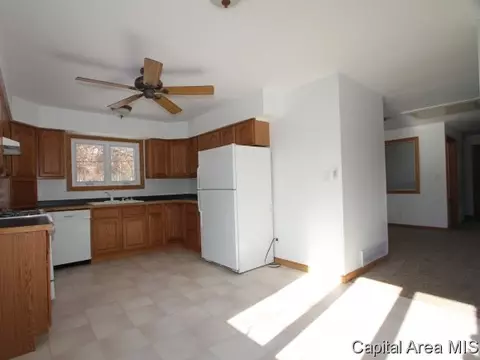 798 Kamm Rd, Springfield, IL 62707 photo 4