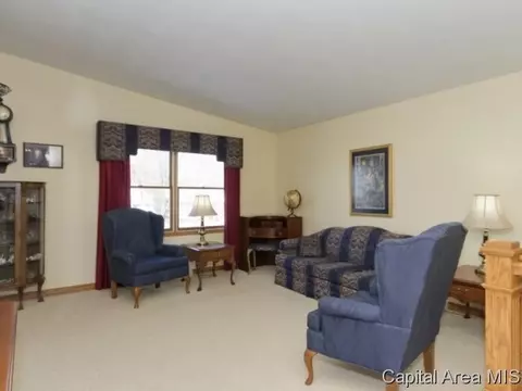 1105 Old Crows Way, Springfield, IL 62712 photo 7