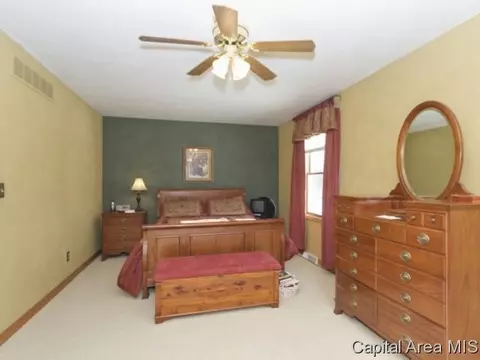 1105 Old Crows Way, Springfield, IL 62712 photo 14