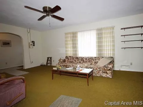 22 Sunnyside Dr, Springfield, IL 62702 photo 4