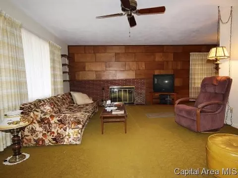 22 Sunnyside Dr, Springfield, IL 62702 photo 3