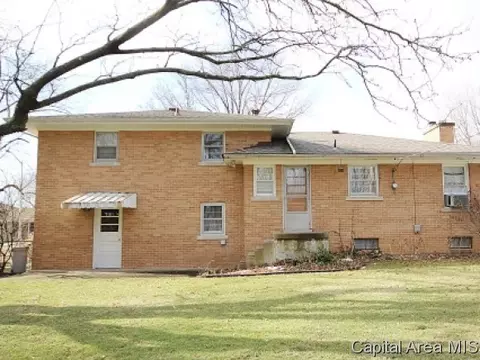 22 Sunnyside Dr, Springfield, IL 62702 photo 2