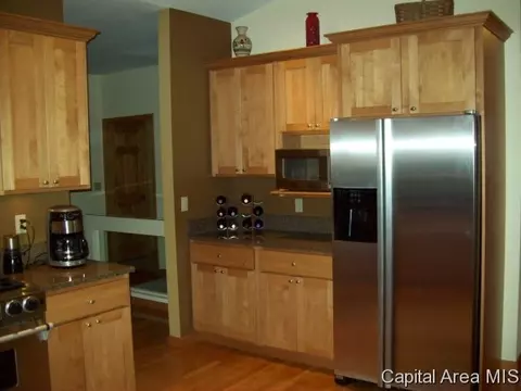 2225 Harbor Lndg, Springfield, IL 62712 photo 7