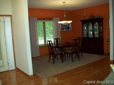 2225 Harbor Lndg, Springfield, IL 62712 photo 3