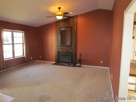 108 Venus Villa, Springfield, IL 62703 photo 7