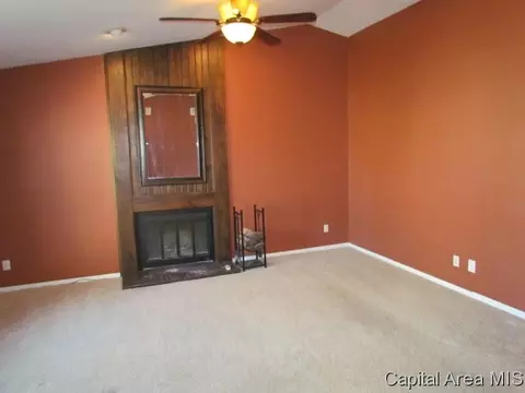 108 Venus Villa, Springfield, IL 62703 photo 6