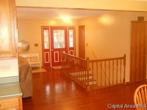 583 Bangert Rd, Bluffs, IL 62621 photo 10
