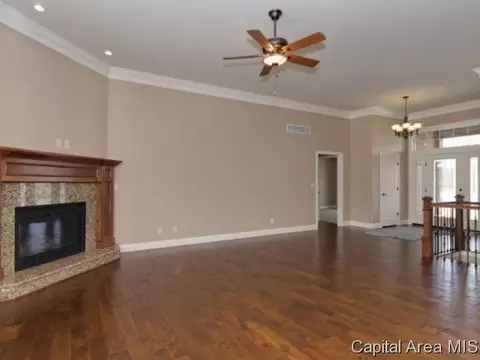 3904 Marigold Dr, Springfield, IL 62711 photo 4