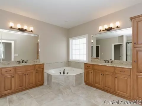 3904 Marigold Dr, Springfield, IL 62711 photo 14