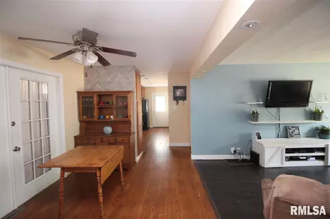 18 Stelte Ln, Springfield, IL 62702 photo 5