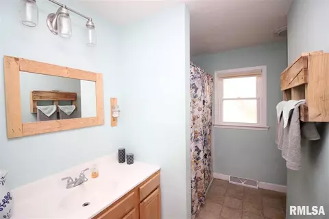 18 Stelte Ln, Springfield, IL 62702 photo 14