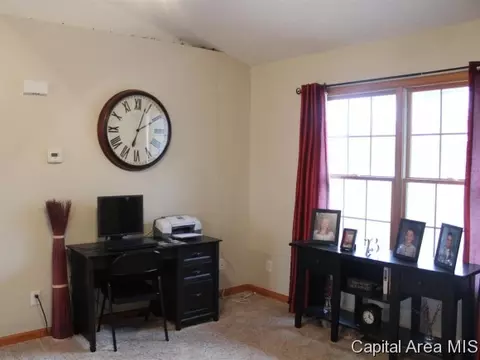 3501 River Rd, Riverton, IL 62561 photo 11