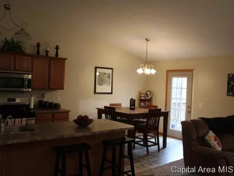 3501 River Rd, Riverton, IL 62561 photo 10