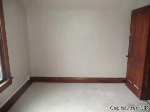 1131 W Elliott Ave, Springfield, IL 62702 photo 10