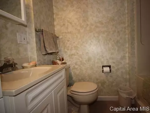 1025 Rickard Ct, Springfield, IL 62704 photo 21