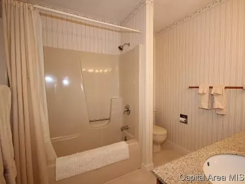 1025 Rickard Ct, Springfield, IL 62704 photo 19