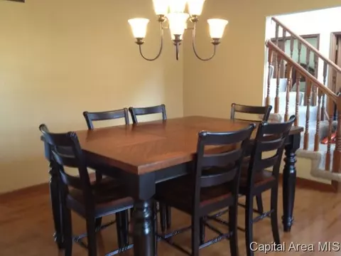 1604 Windycrest Dr, Springfield, IL 62704 photo 7