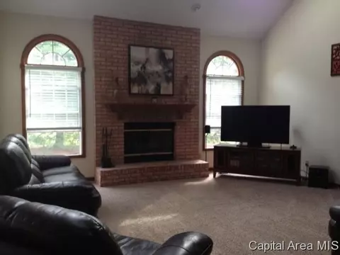 1604 Windycrest Dr, Springfield, IL 62704 photo 14