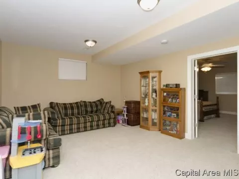 2004 Hidden Ml, Springfield, IL 62711 photo 20