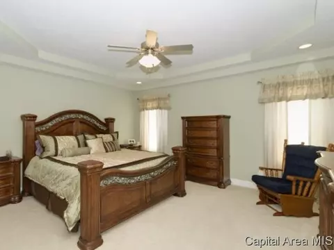 2004 Hidden Ml, Springfield, IL 62711 photo 9