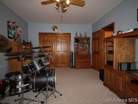 2401 Rosewell Pt, Springfield, IL 62711 photo 16