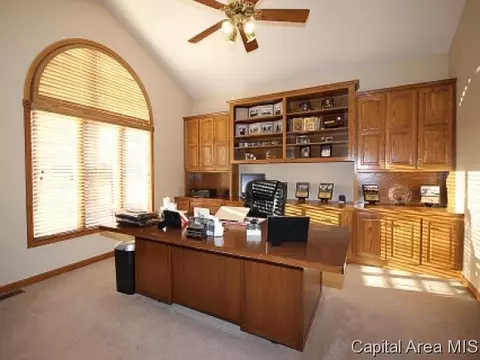 2401 Rosewell Pt, Springfield, IL 62711 photo 3