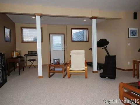 2401 Rosewell Pt, Springfield, IL 62711 photo 19