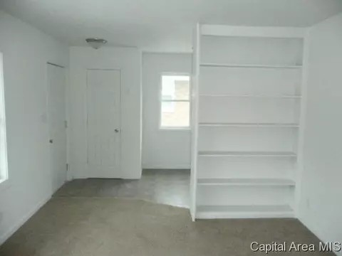 1820 E Grant, Springfield, IL 62703 photo 2
