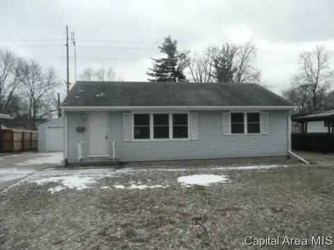 1820 E Grant, Springfield, IL 62703 photo 1