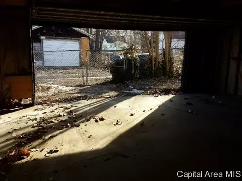 804 S 12th St, Springfield, IL 62703 photo 15