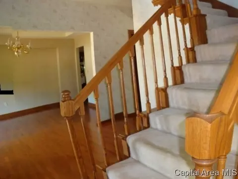 400 Clipper, Springfield, IL 62711 photo 3