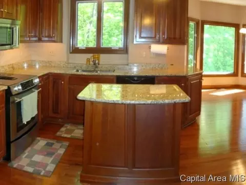 400 Clipper, Springfield, IL 62711 photo 7