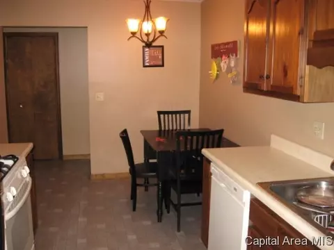 1400 Denison Dr, Springfield, IL 62704 photo 7