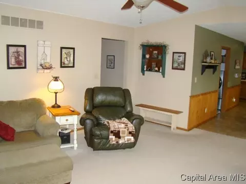 1204 Old Crows Way, Springfield, IL 62712 photo 3
