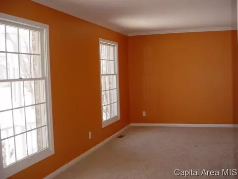 1824 Windycrest Dr, Springfield, IL 62704 photo 5